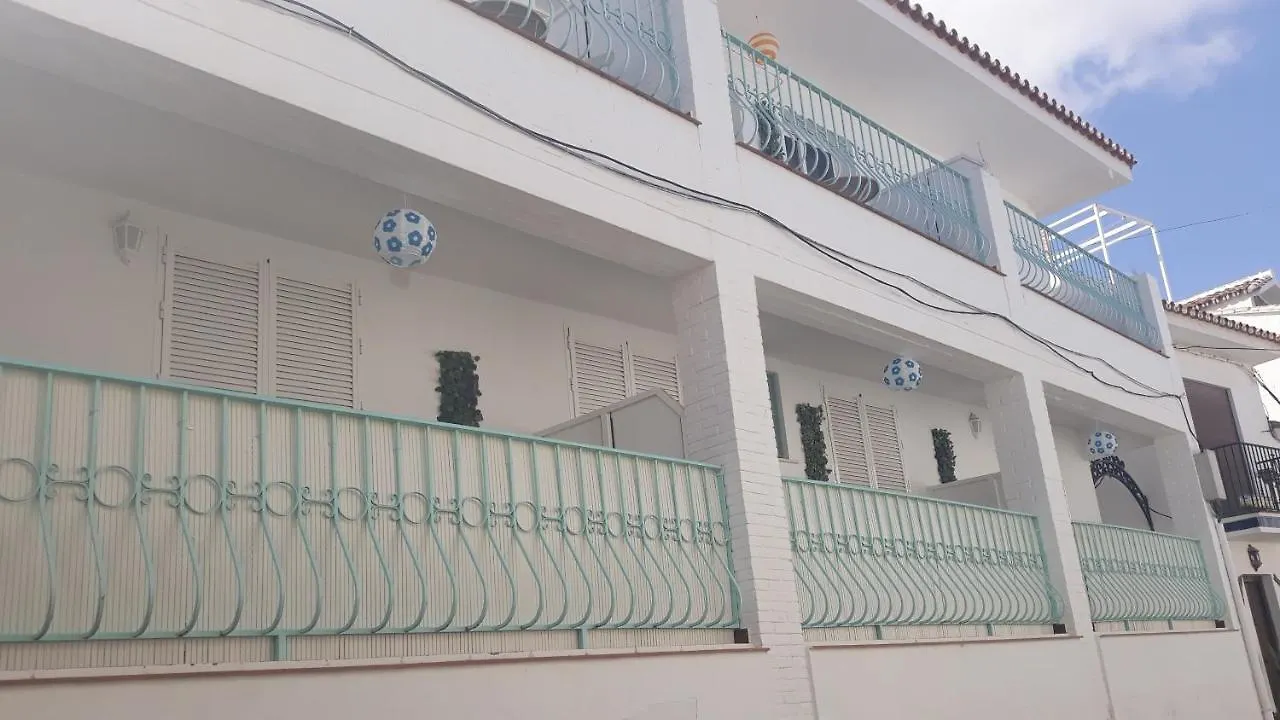 דירות בנאלמדנה Santo Domingo 10